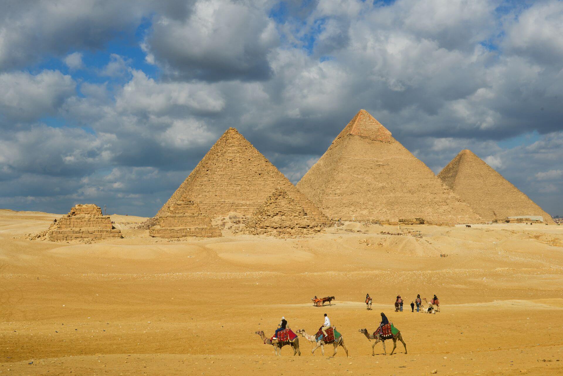 Piramidy w Egipcie - jak je zbudowano?