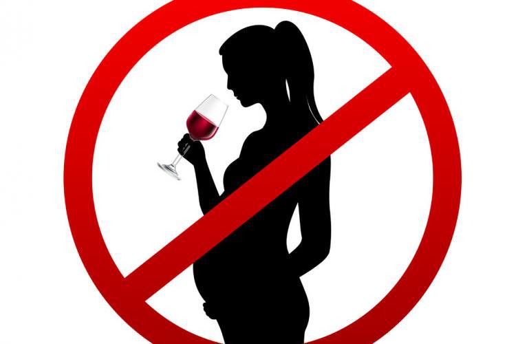 Picie alkoholu w ciąży - zdecydowanie odradzam